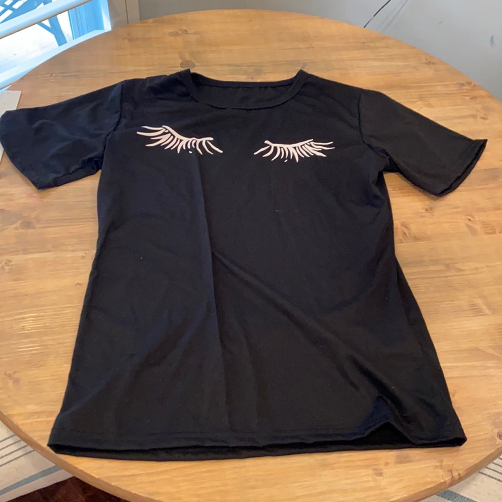 Eyelash t-shirt